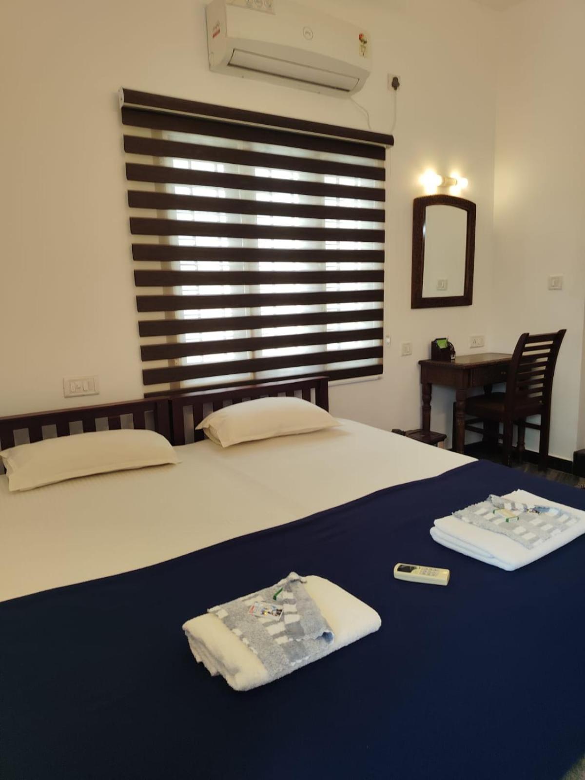 Janatha Homestay Kochi Luaran gambar