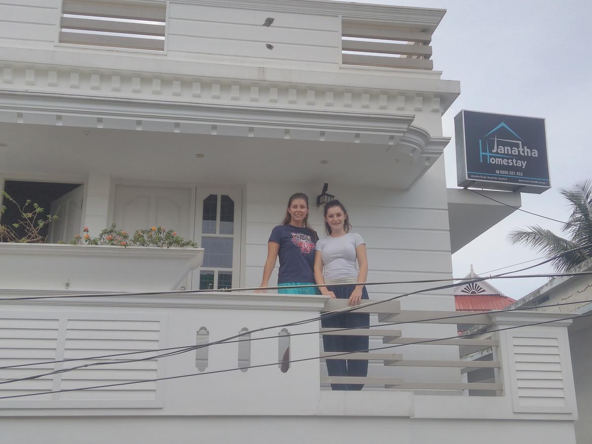 Janatha Homestay Kochi Luaran gambar