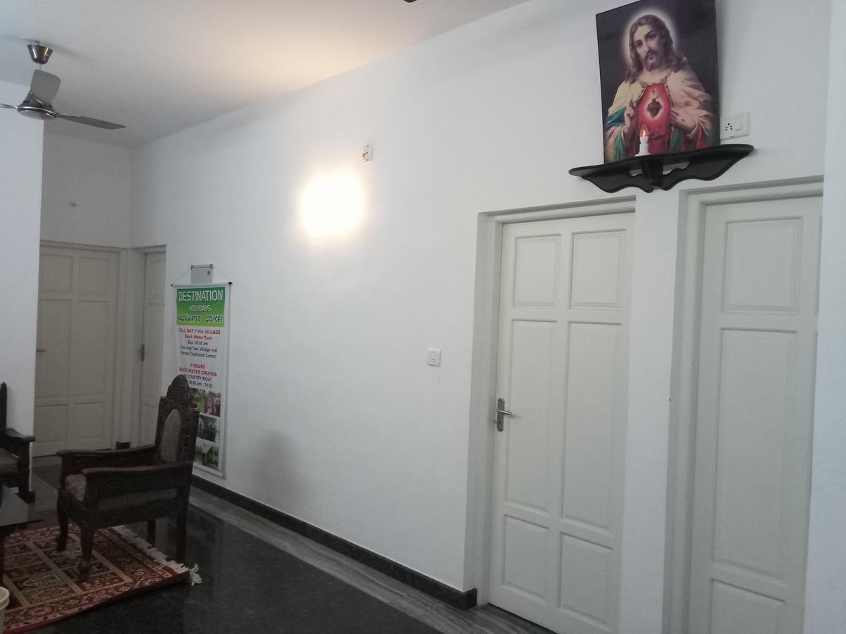 Janatha Homestay Kochi Luaran gambar